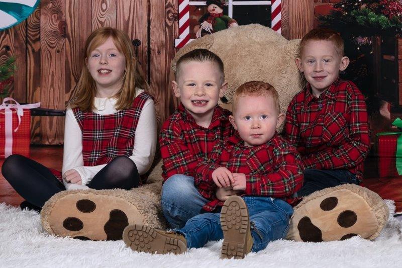 Children's Christmas photo session in Athlone