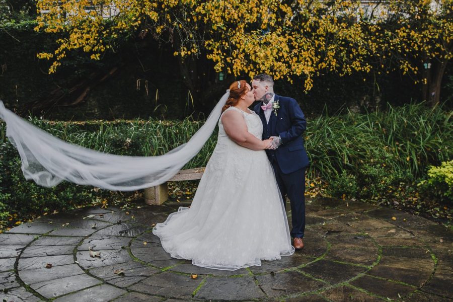 Wedding photograph, Elaine and Johnny, Shamrock Lodge Athlone